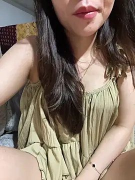 Snapshot of Lyn_baby chatting on June 2026 09:57:02 PM Lyn baby online show from June 2026 09:57:02 PM