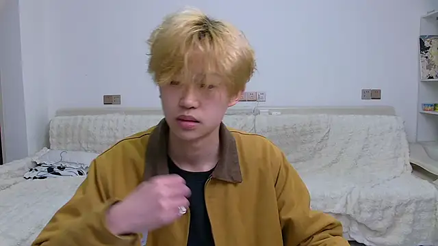 Snapshot of Chili-001 chatting on March 2026 10:08:02 AM Chili-001 online show from March 2026 10:08:02 AM