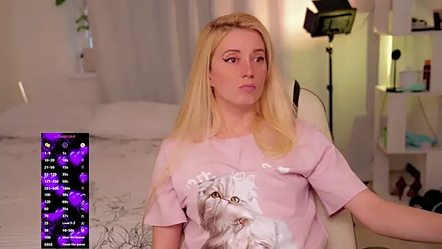 Myfeet inyourmouth online show from March 2026 03:12:01 PM