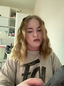 AuroraVale online show from March 2026 06:36:01 PM