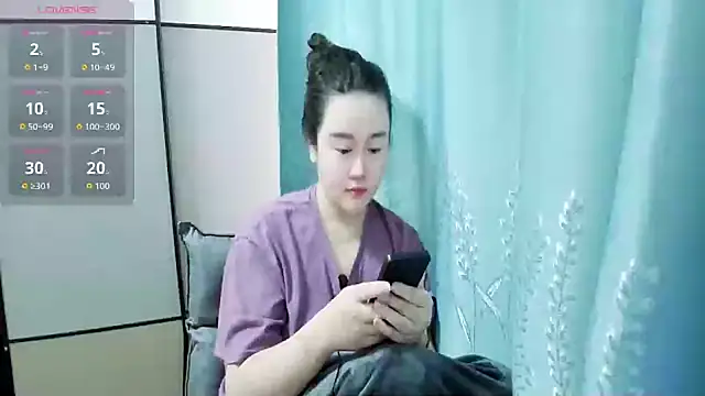 Snapshot of PINGGUO-33 chatting on March 2026 06:06:01 AM PINGGUO-33 online show from March 2026 06:06:01 AM