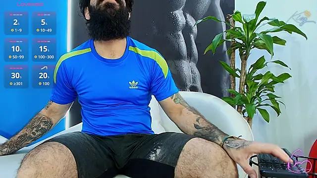 Snapshot of Haraldsmed chatting on May 2026 01:16:01 PM Haraldsmed online show from May 2026 01:16:01 PM