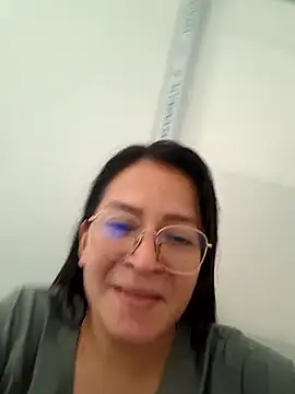 Snapshot of Dr_Edna_naughty chatting on June 2026 03:47:01 PM Dr Edna naughty online show from June 2026 03:47:01 PM