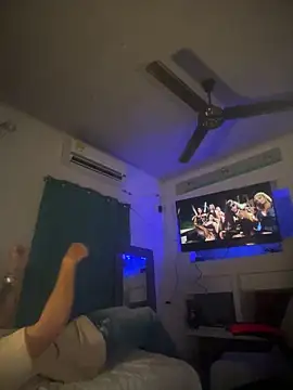 AngelLatinBoy online show from March 2026 04:05:02 AM