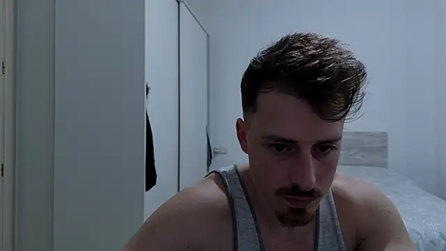 zeusoctavian1 online show from March 2026 06:01:02 PM