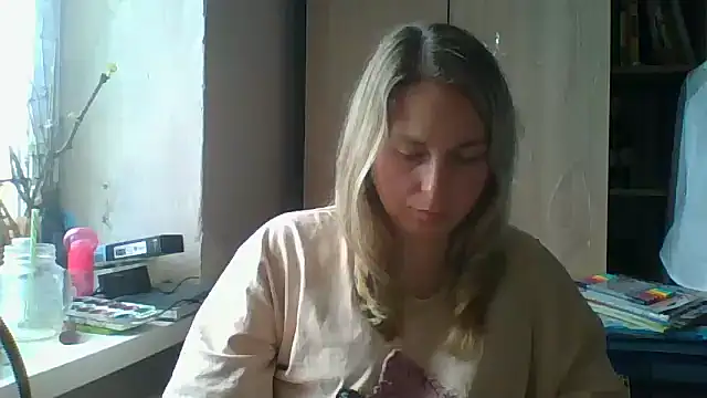 Mollie365 online show from April 2026 10:08:02 AM