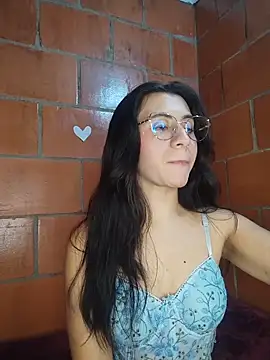 Amanda x1 online show from April 2026 08:57:02 PM