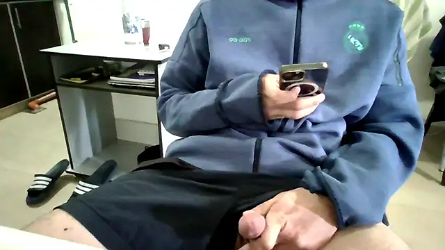 Morboxxxoo online show from April 2026 03:32:01 PM