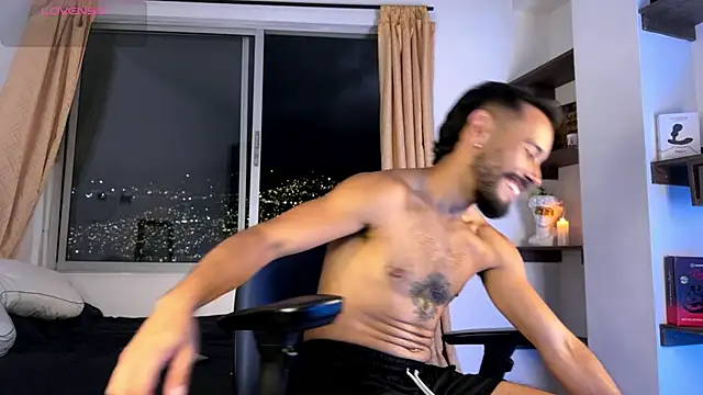 Mateobaer  online show from April 2026 11:29:02 PM