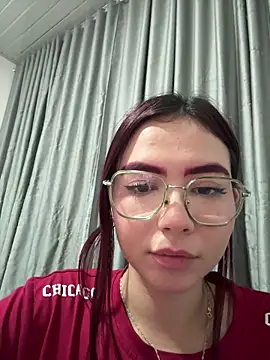 gatita b online show from March 2026 04:05:02 AM