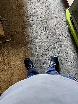 Snapshot of Alexdu89 chatting on March 2026 09:24:01 AM Alexdu89 online show from March 2026 09:24:01 AM