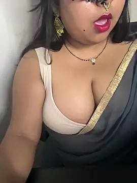 ms daizy online show from August 2026 06:49:01 AM