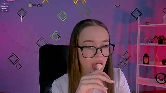 nila eclipse online show from April 2026 01:52:02 PM