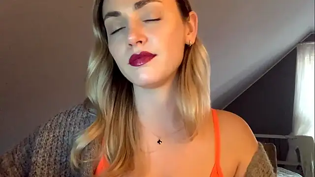 ScarlettSensitive online show from March 2026 03:40:01 PM