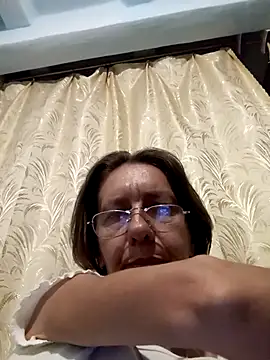 Tania9876 online show from June 2026 07:03:02 PM