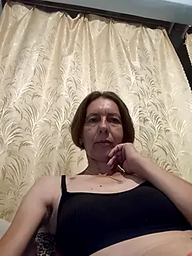 Tania9876 online show from July 2026 07:57:01 PM