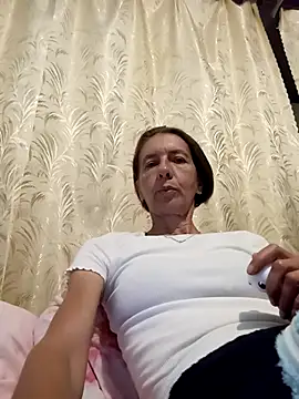 Tania9876 online show from July 2026 07:39:01 PM