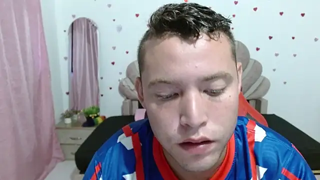 sven fox723 online show from May 2026 01:18:02 PM