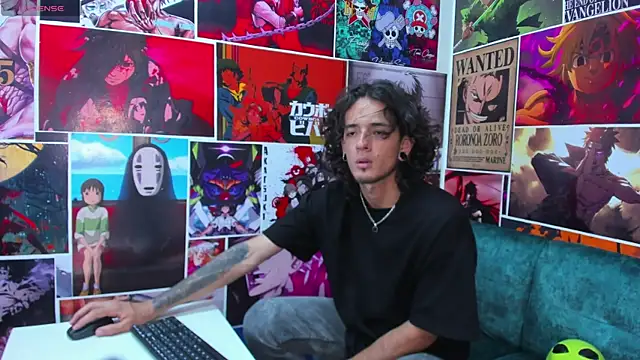 Snapshot of Skinny_Mac chatting on July 2026 08:11:02 PM Skinny Mac online show from July 2026 08:11:02 PM