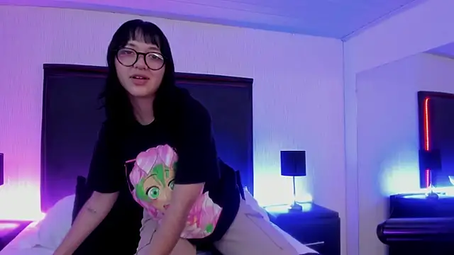 LilithBluum online show from June 2026 11:38:01 AM