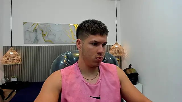 Snapshot of AlessandroFranco chatting on July 2026 12:44:01 PM AlessandroFranco online show from July 2026 12:44:01 PM
