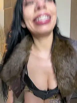 Queen Chanel XXX online show from May 2026 07:33:01 PM