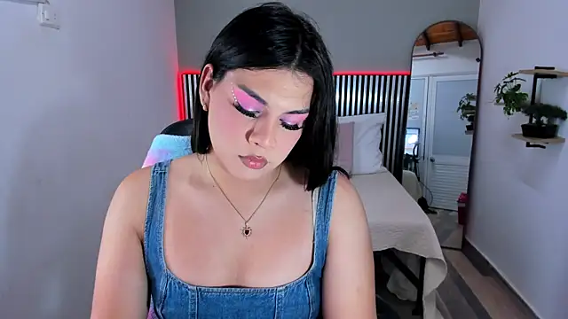 Alisson Pinkey online show from June 2026 12:43:02 AM
