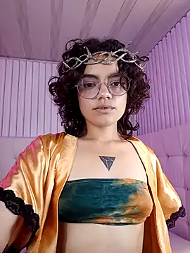 Kittylatina  online show from April 2026 12:52:02 AM