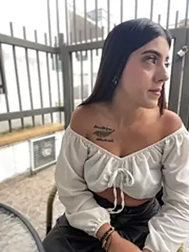 Electra Pinkk online show from April 2026 01:52:02 PM