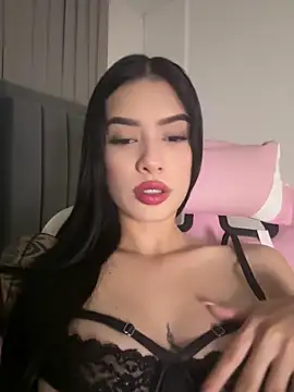 Valen Gia online show from March 2026 01:12:01 AM