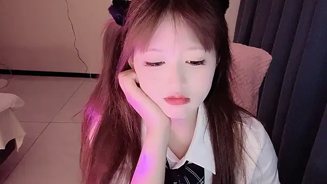 winnie-ww online show from May 2026 12:54:02 PM