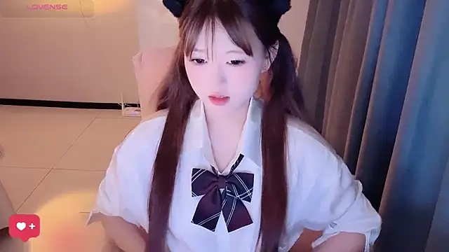 winnie-ww online show from May 2026 09:06:01 AM