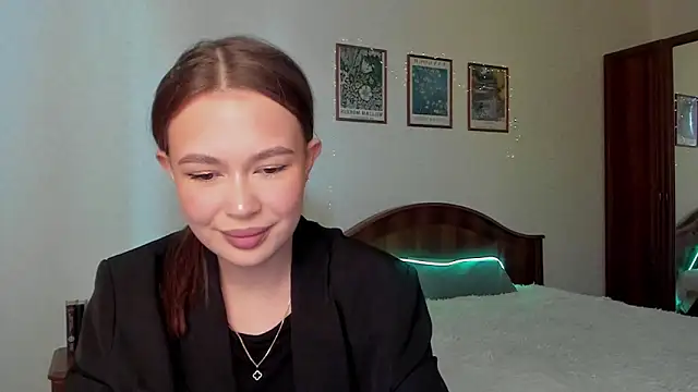 kittiangel00 online show from March 2026 09:25:01 AM