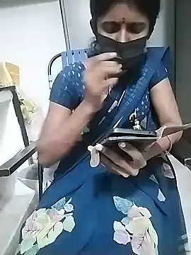 sujjisexyy online show from August 2026 05:15:01 PM