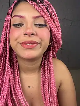 Snapshot of GiaRedd chatting on July 2026 03:03:02 PM GiaRedd online show from July 2026 03:03:02 PM