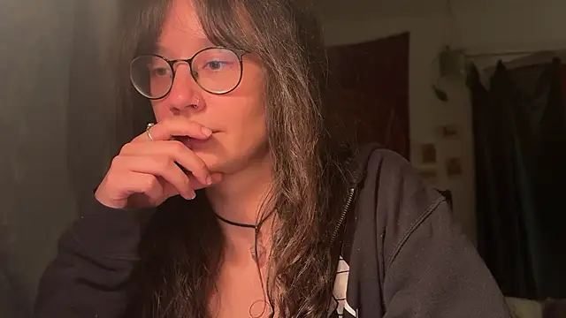 Snapshot of nyxo_ chatting on March 2026 10:16:01 PM nyxo online show from March 2026 10:16:01 PM