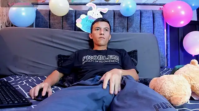 Dylan scott20 online show from March 2026 12:38:01 PM