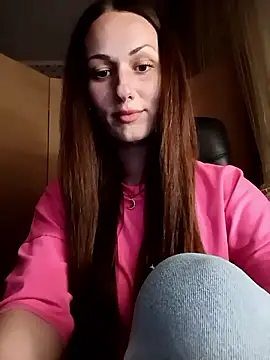 LunaCrystall online show from April 2026 05:41:02 PM
