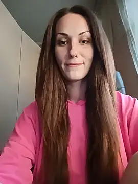 LunaCrystall online show from June 2026 03:58:02 PM