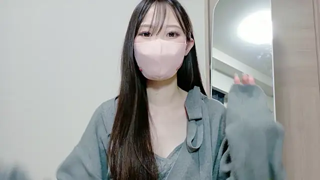 Snapshot of himachan_v chatting on April 2026 12:22:01 PM himachan v online show from April 2026 12:22:01 PM