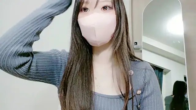 Snapshot of himachan_v chatting on April 2026 11:28:01 AM himachan v online show from April 2026 11:28:01 AM