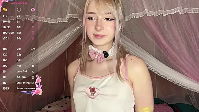 OnlyEva1 online show from April 2026 09:33:02 AM