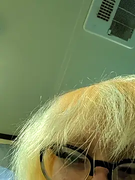 simplyobsessedwher online show from April 2026 01:41:01 PM