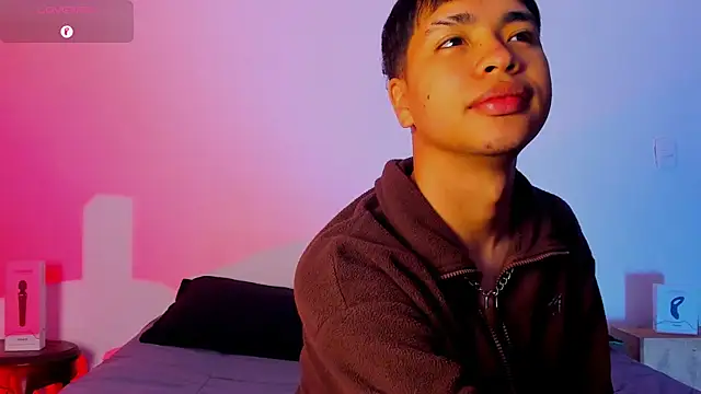 Lee Colee online show from April 2026 09:20:02 PM