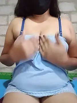 Snapshot of SLNISHU chatting on May 2026 02:41:01 AM SLNISHU online show from May 2026 02:41:01 AM
