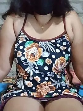 Snapshot of SLNISHU chatting on June 2026 08:07:02 PM SLNISHU online show from June 2026 08:07:02 PM