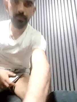 luys23 online show from March 2026 04:23:01 AM