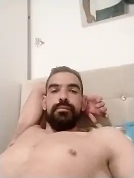 luys23 online show from April 2026 03:18:01 AM