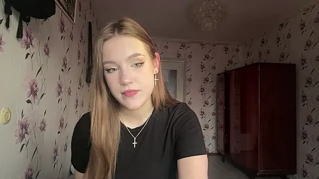 AnnaWasp online show from March 2026 04:12:02 AM