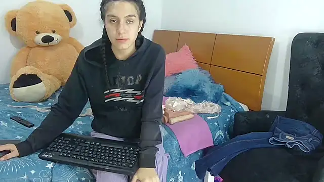 Snapshot of Dilecta_hersy65 chatting on April 2026 01:41:02 PM Dilecta hersy65 online show from April 2026 01:41:02 PM